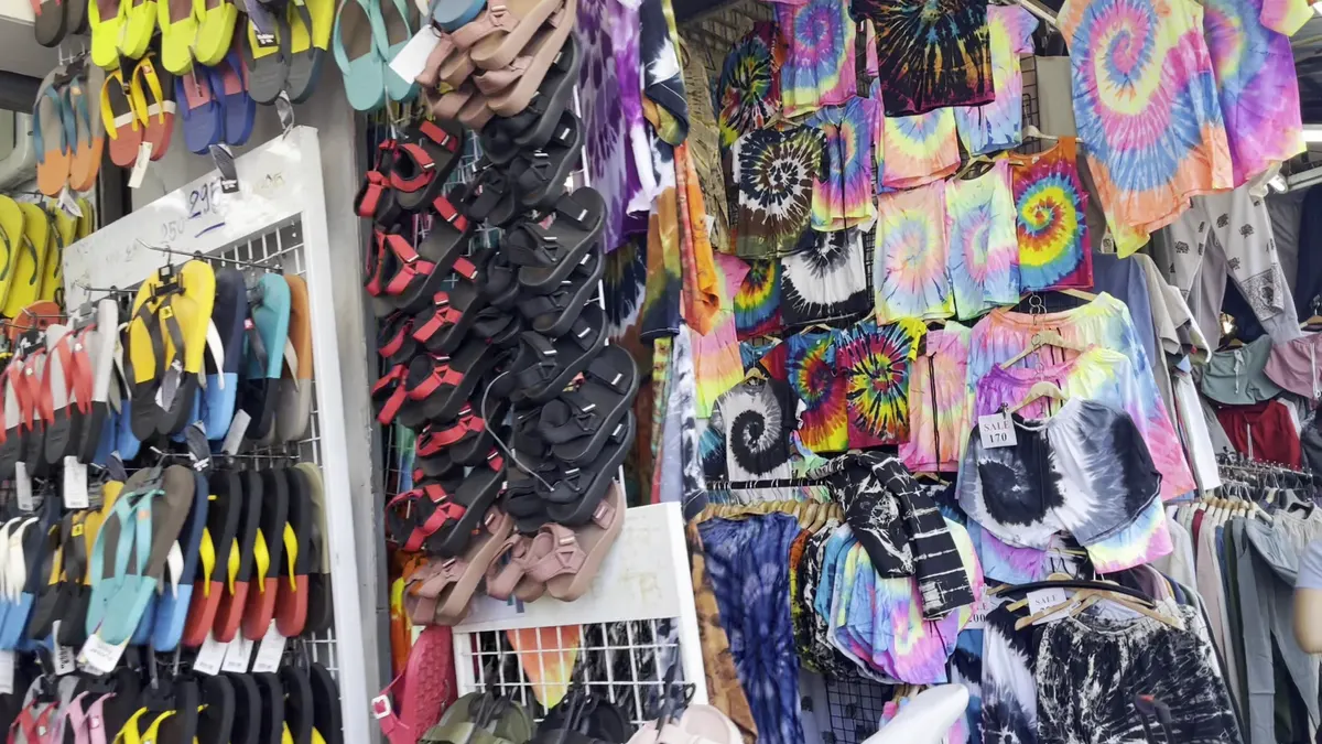 Interior at Chatuchak Weekend Market Bangkok — travel photo