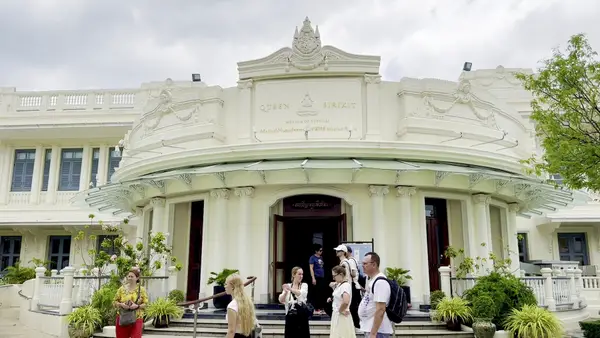 Interior at Queen Sirikit Museum of Textiles Bangkok — travel photo