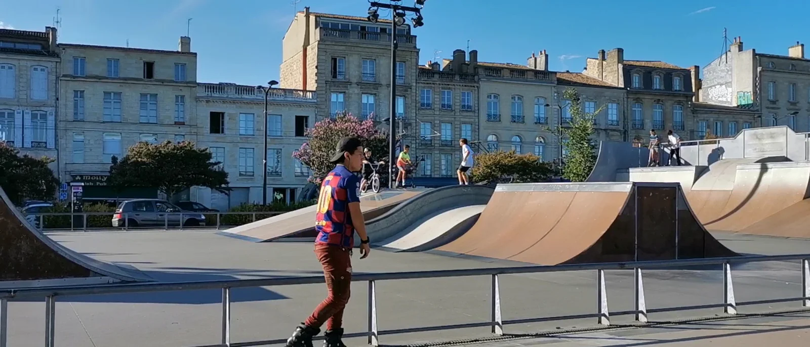 Kids activities at Chartrons’ Skate Park Bordeaux — family travel photo