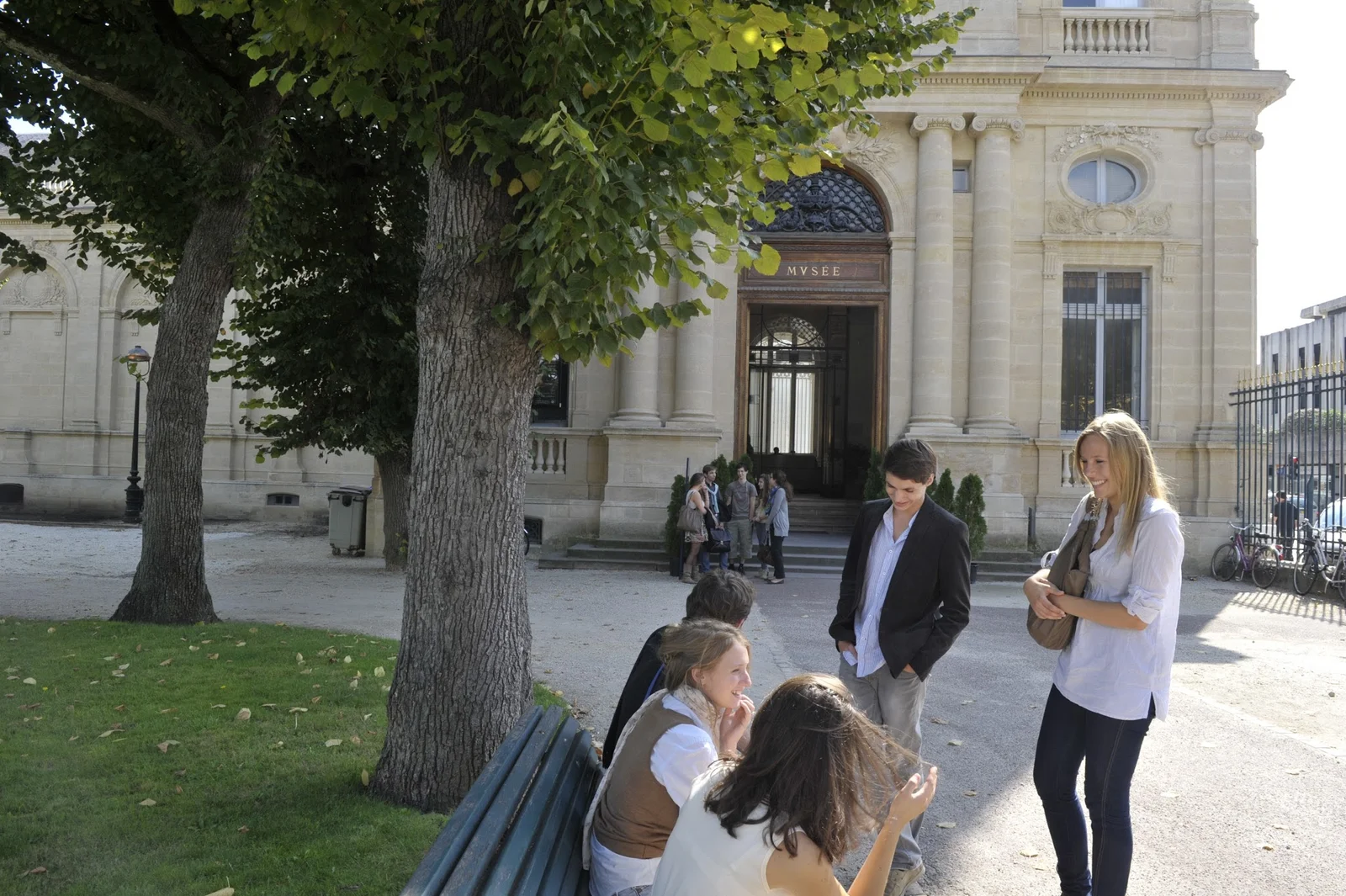 Kids activities at Galerie des Beaux-Arts Bordeaux — family travel photo