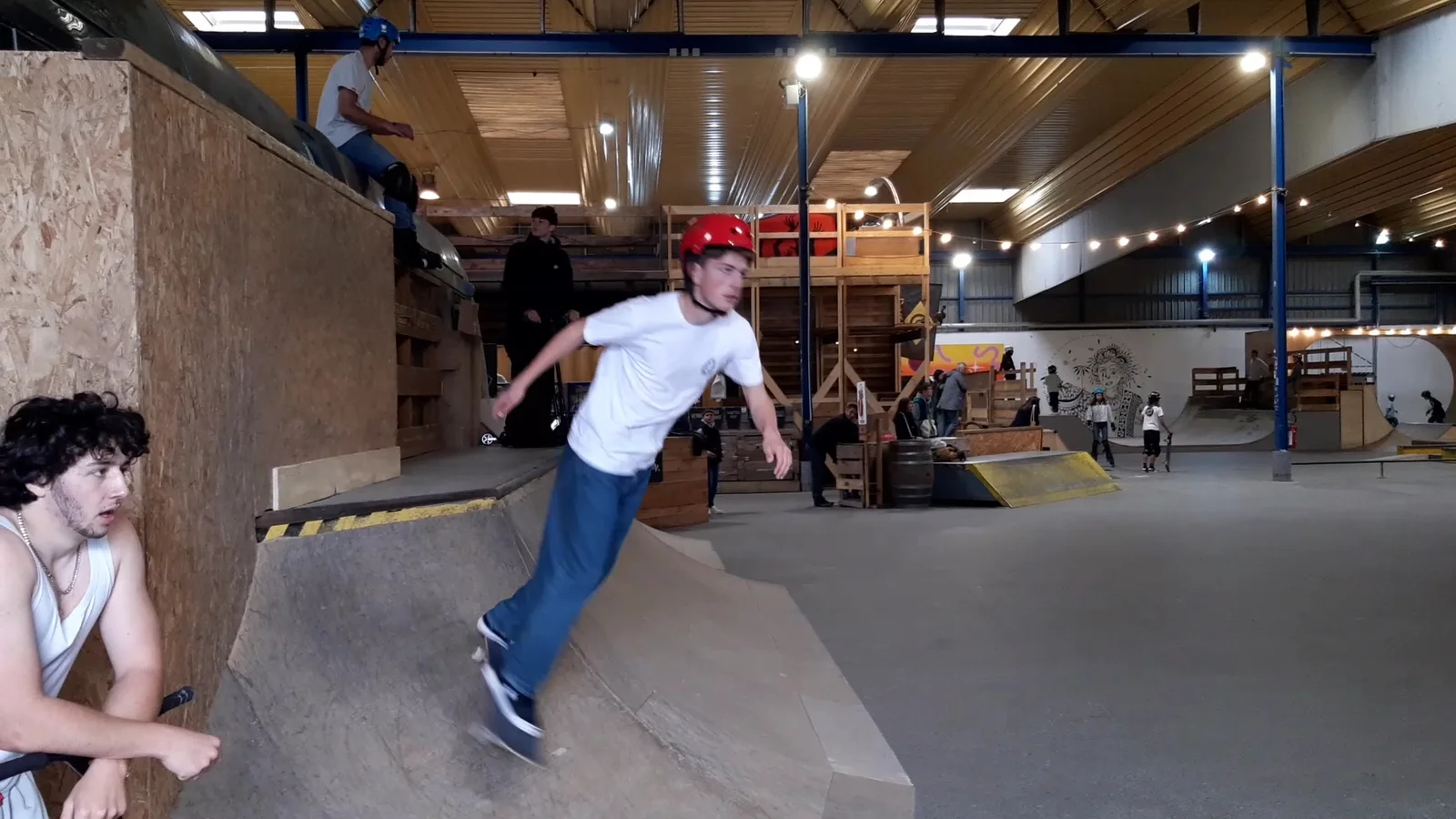 Family areas at Hangar Darwin Skatepark Bordeaux — family travel photo