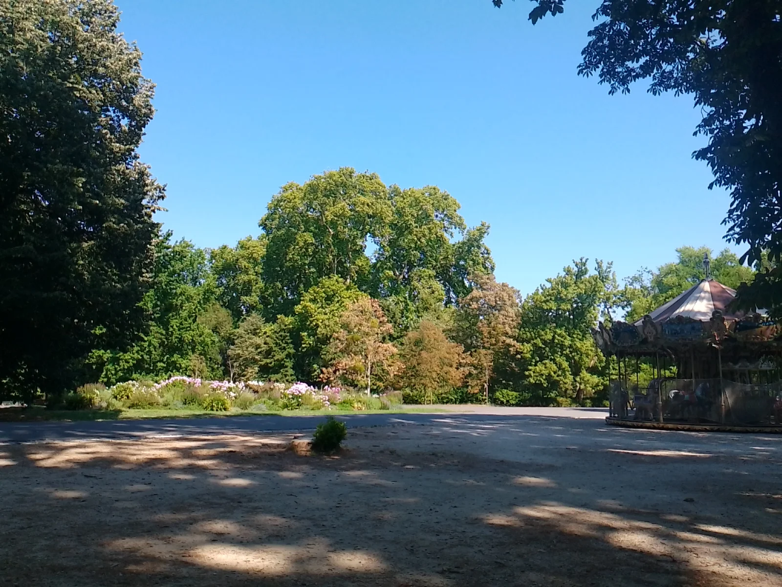 Kids activities at Parc Bordelais Bordeaux — family travel photo