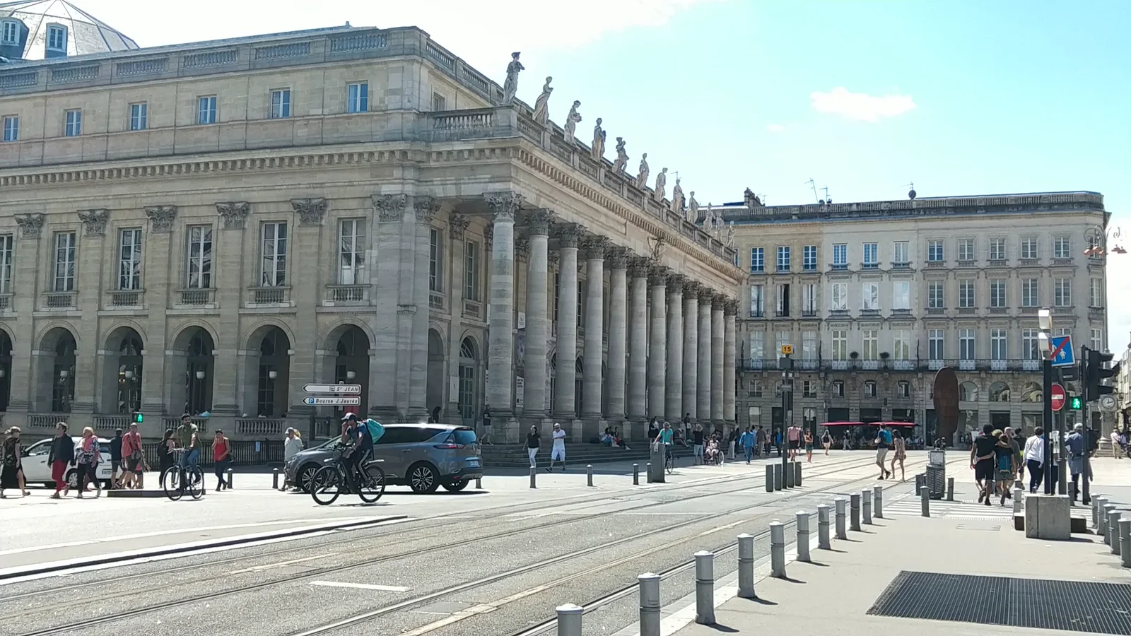 Family areas at Opéra National de Bordeaux - Grand-Théâtre Bordeaux — family travel photo