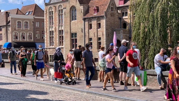 Ambassadors Tours | (Free) Walking Tours & Activities by Local Guides — budget guide Brugge