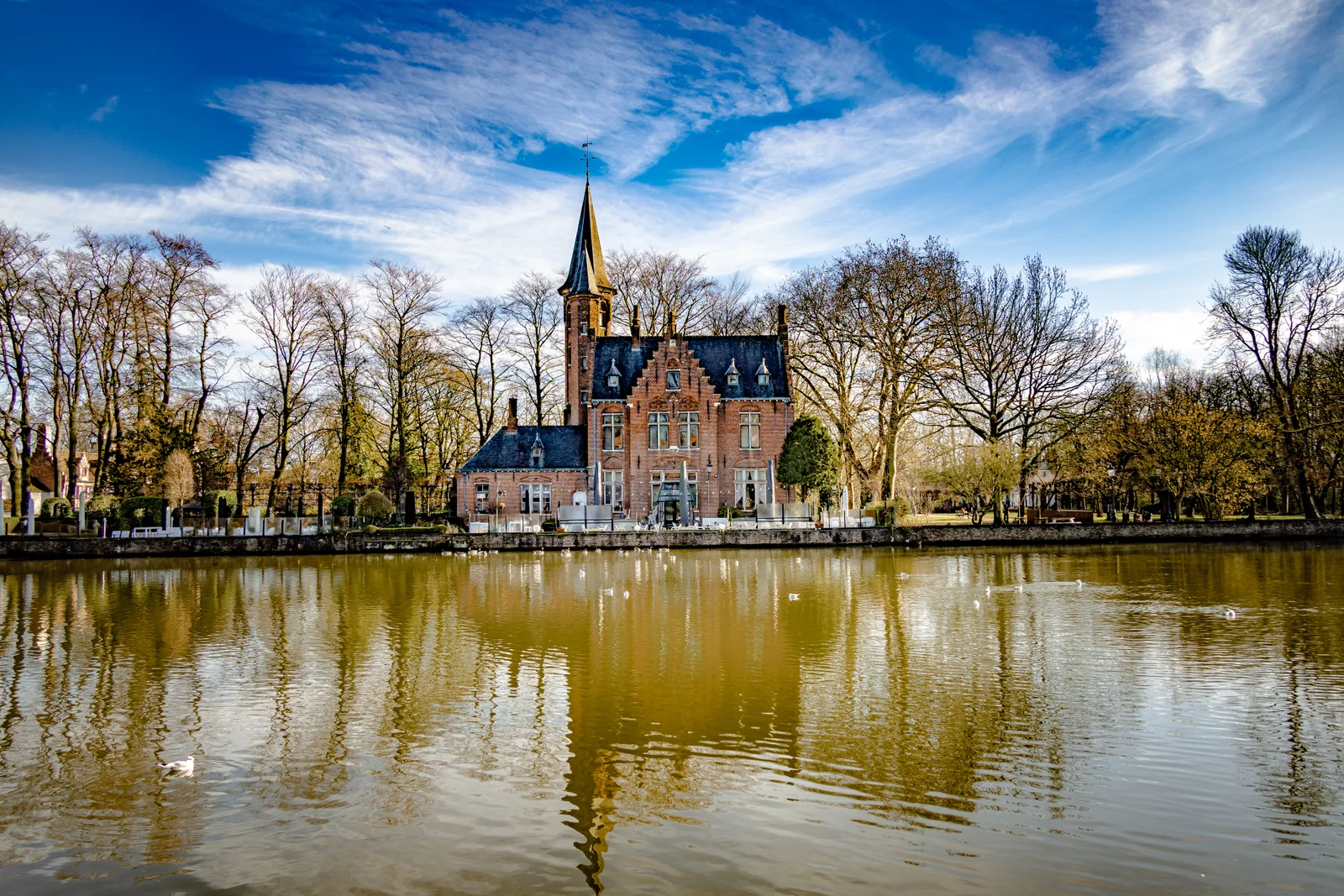 Lake of Love — romantic guide Brugge