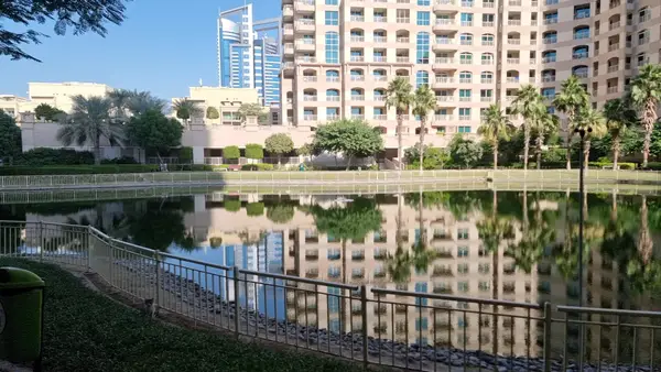Details at Greens & The Views Dubai — travel photo