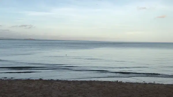 Details at Portobello Beach Edinburgh — travel photo