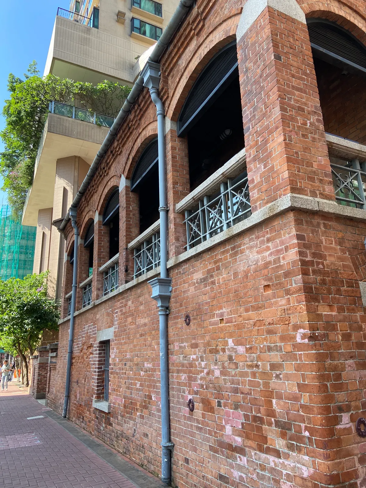 Red Brick Building, 8 Waterloo Road