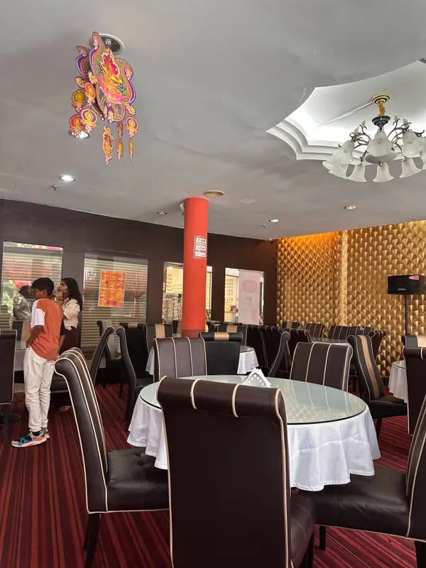 Atmosphere at Sky Deck KL Tower Kuala Lumpur — travel photo