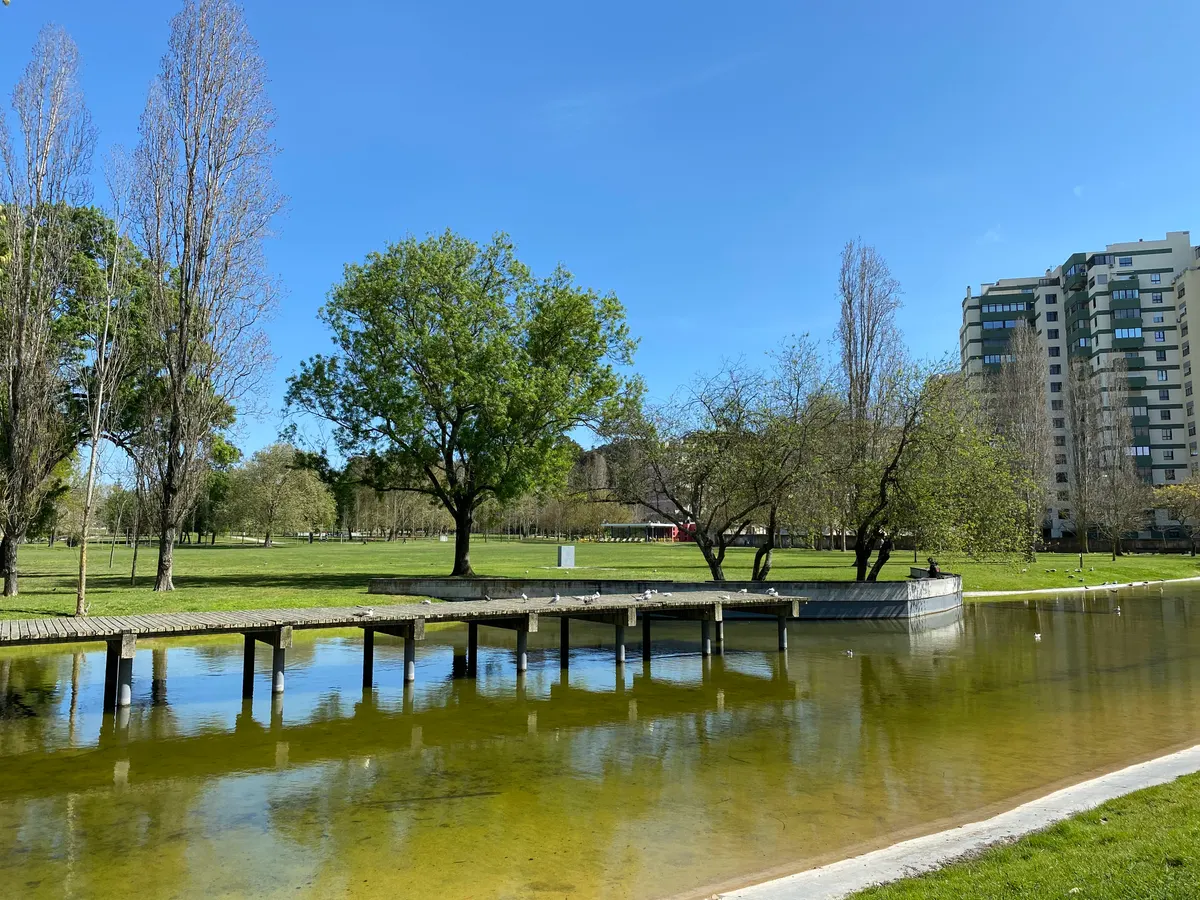 Parque da Quintas das Conchas e dos Lilases β budget guide Lisbon