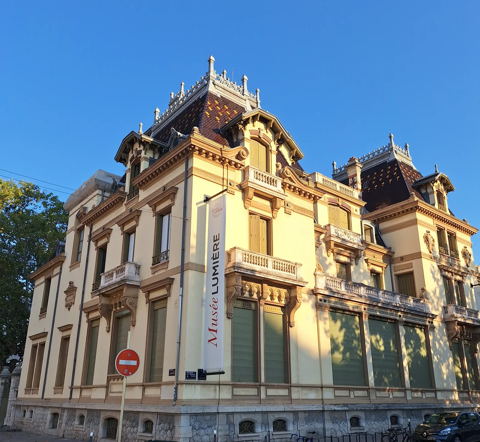 Kids activities at Musée Lumière Lyon — family travel photo