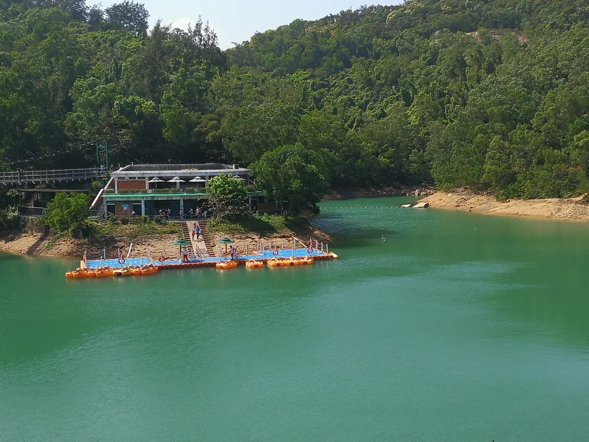 Details at Hác Sá Reservoir Barbecue Park Macau — travel photo