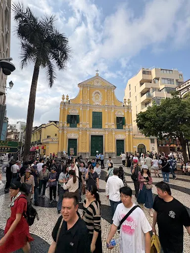 Around the area at 板樟堂前地 Macau — travel photo
