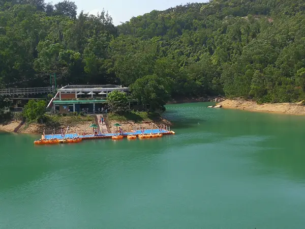 Atmosphere at Hác Sá Reservoir Barbecue Park Macau — travel photo