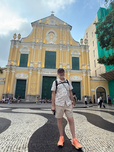 Atmosphere at Senado Square Macau — travel photo