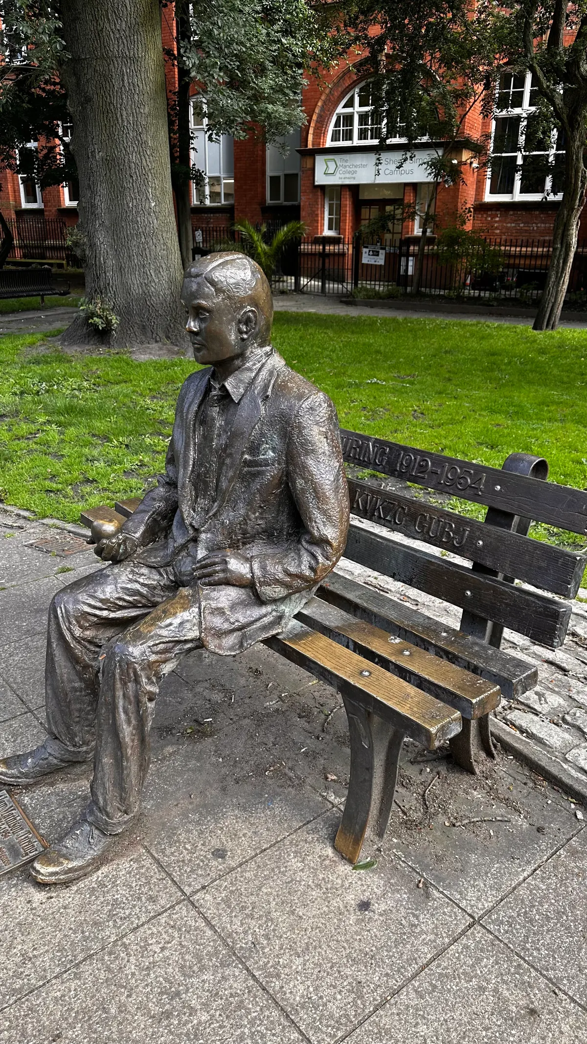 Sackville Gardens