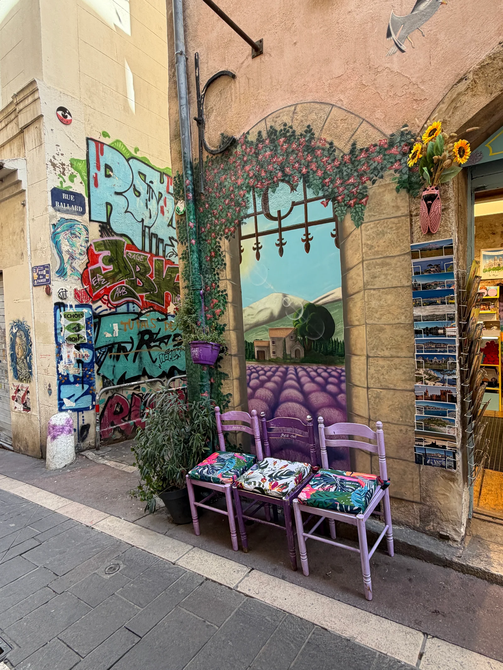Kids activities at La panier des arts Marseille — family travel photo