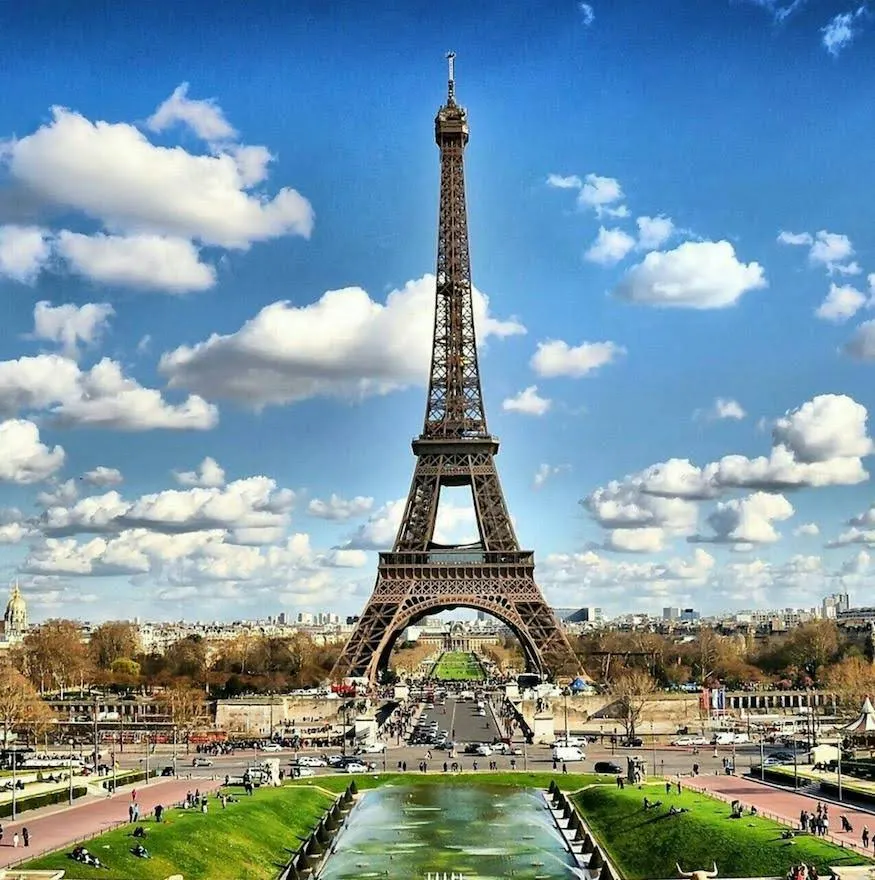 Details at Champ de Mars Paris — travel photo
