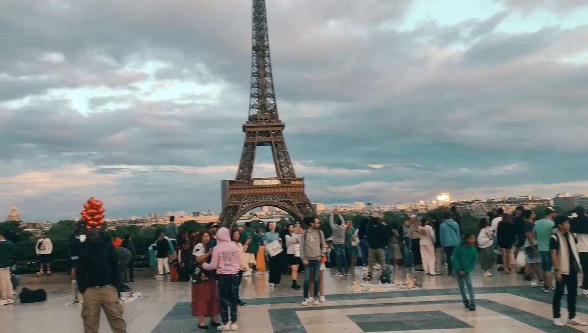 Interior at Jardins du Trocadéro Paris — travel photo