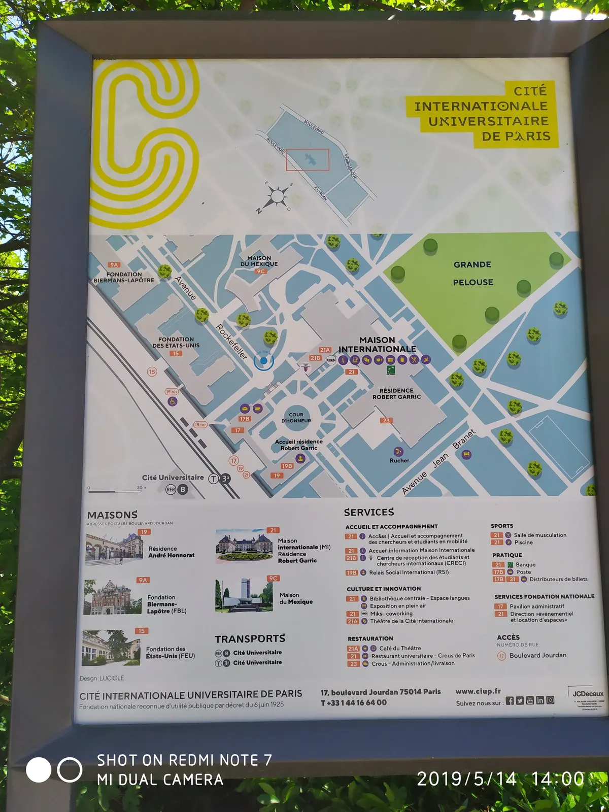 Details at Parc Montsouris Paris — travel photo