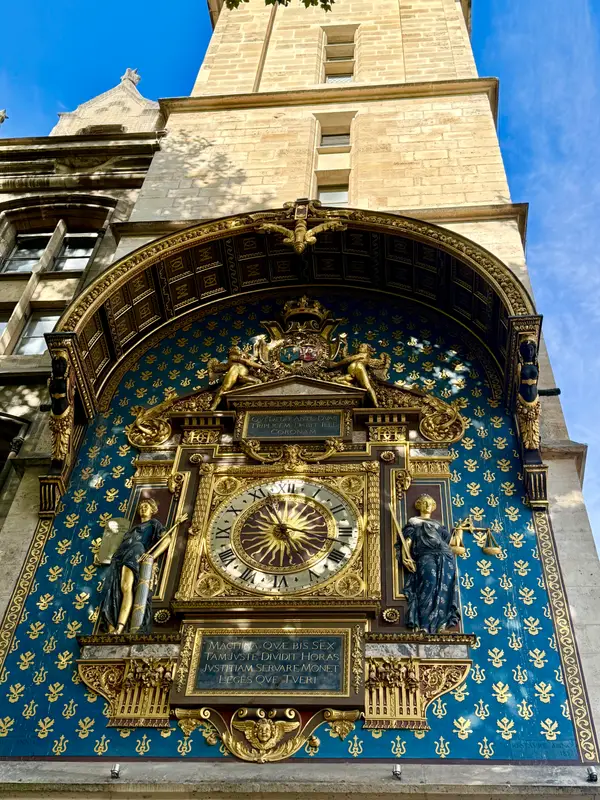Details at Sainte-Chapelle Paris — travel photo