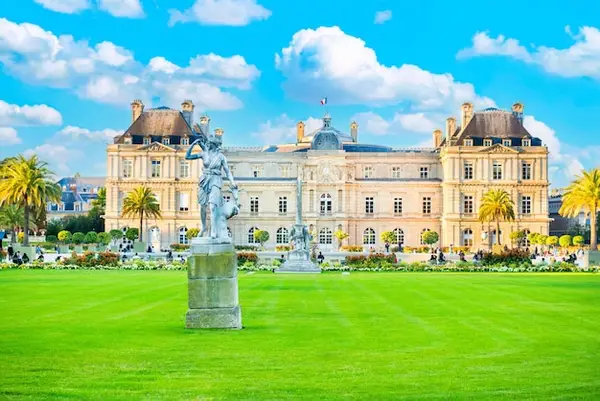 Around the area at Jardin du Luxembourg Paris — travel photo