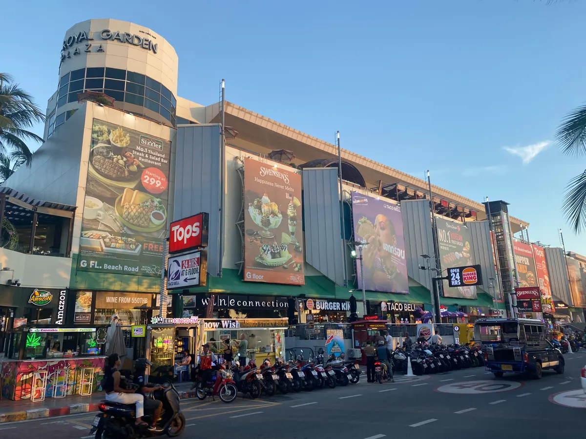 Royal Garden Plaza