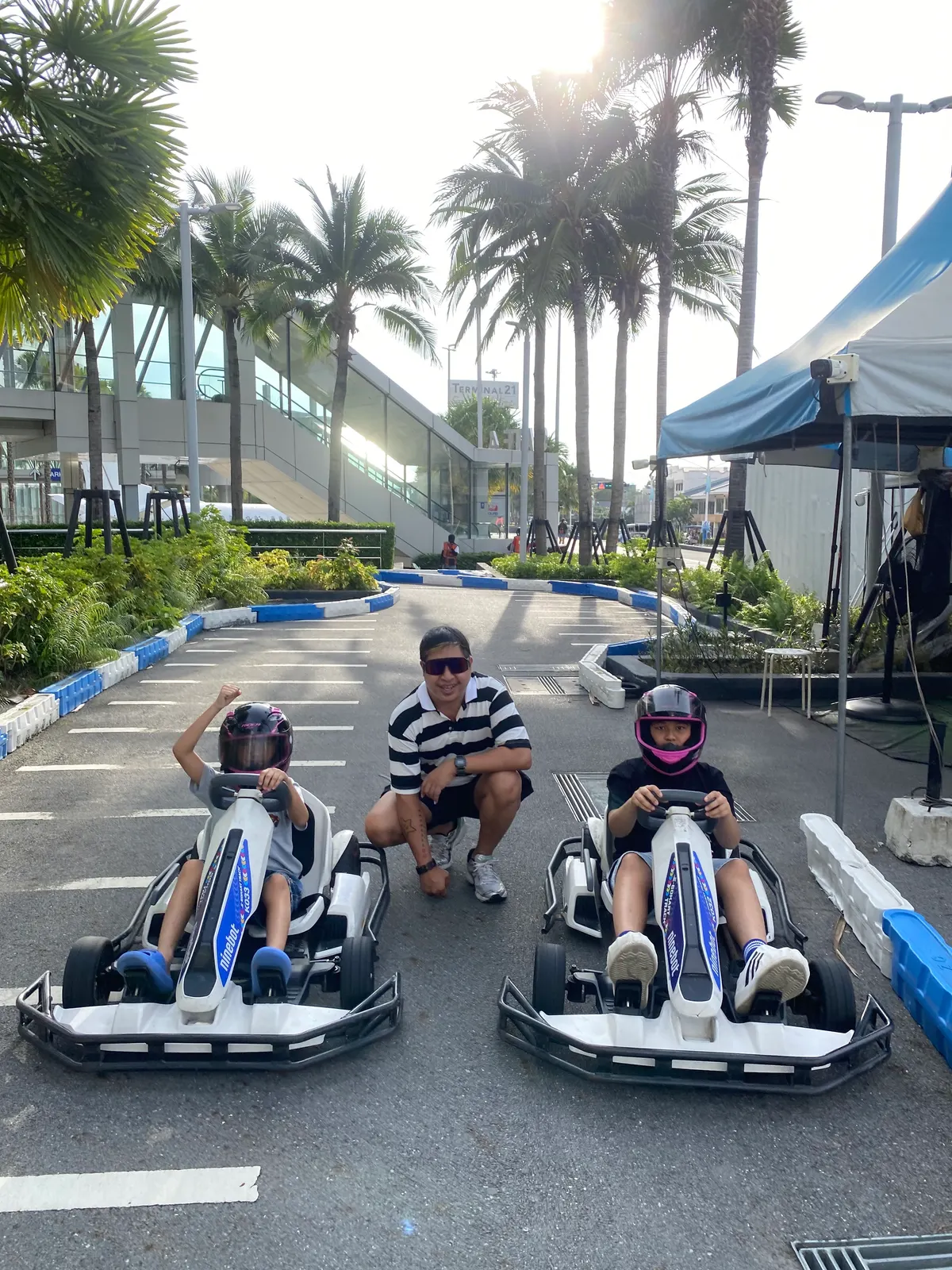 E-Gokart Track for Kids (Terminal 21 Pattaya) สนามโกคาร์ทไฟฟ้า 卡丁车 го-карт