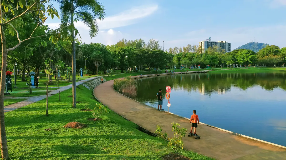 Phuket Chaloem Phrakiat Park