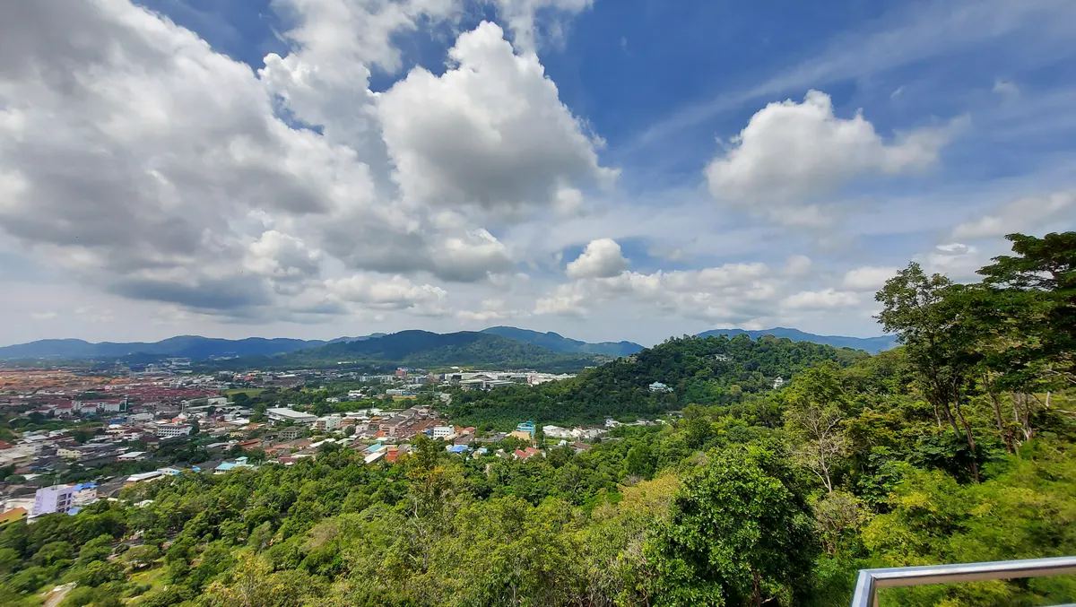 Khao Rang Breeze