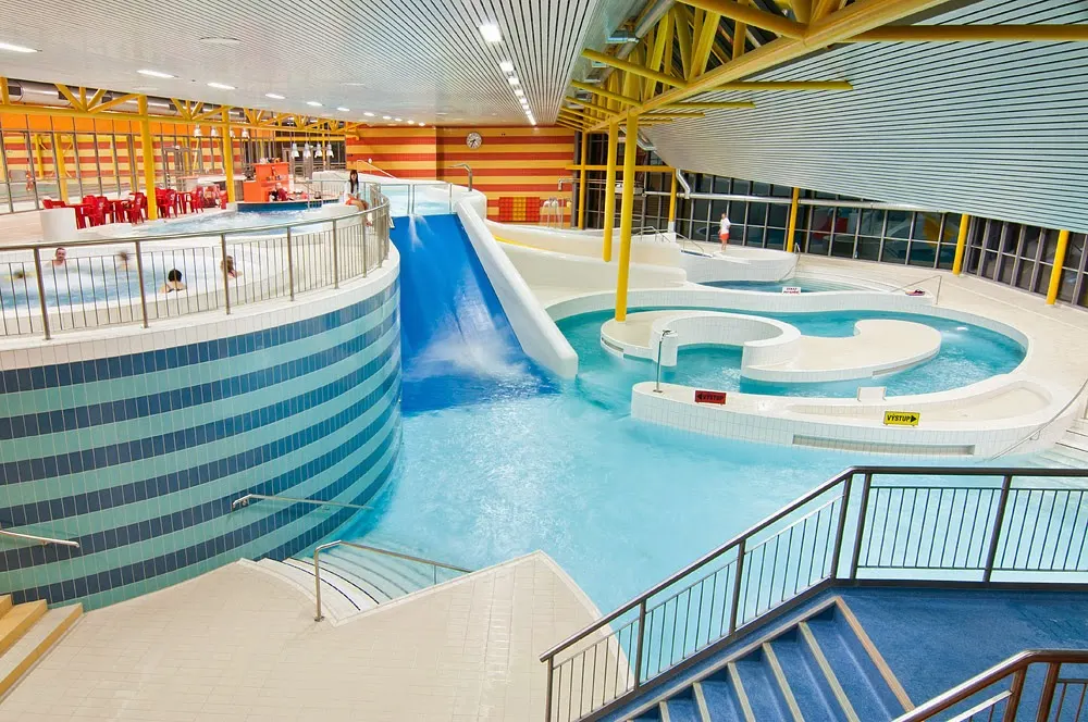Atmosphere at Aquacentrum Šutka Prague — travel photo