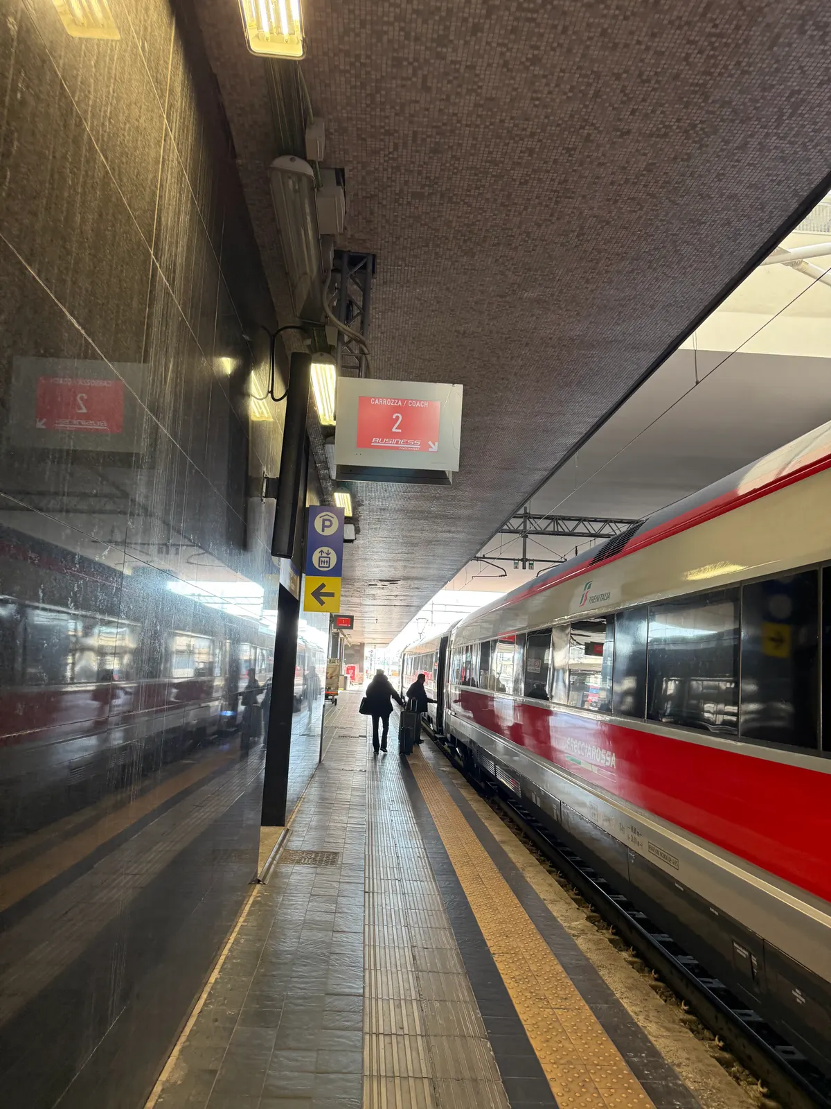 Details at Roma Termini Rome — travel photo