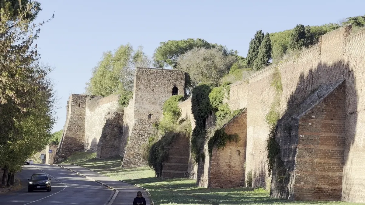 Interior at Aurelian Walls Rome — travel photo