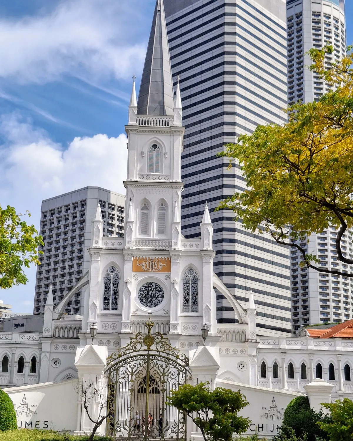 CHIJMES