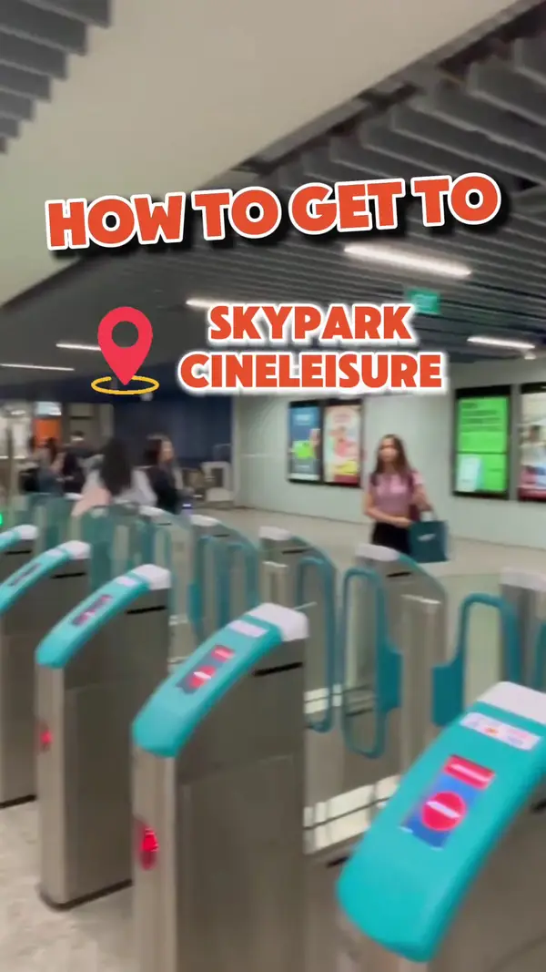 Atmosphere at SkyPark @ Orchard Cineleisure Singapore — travel photo