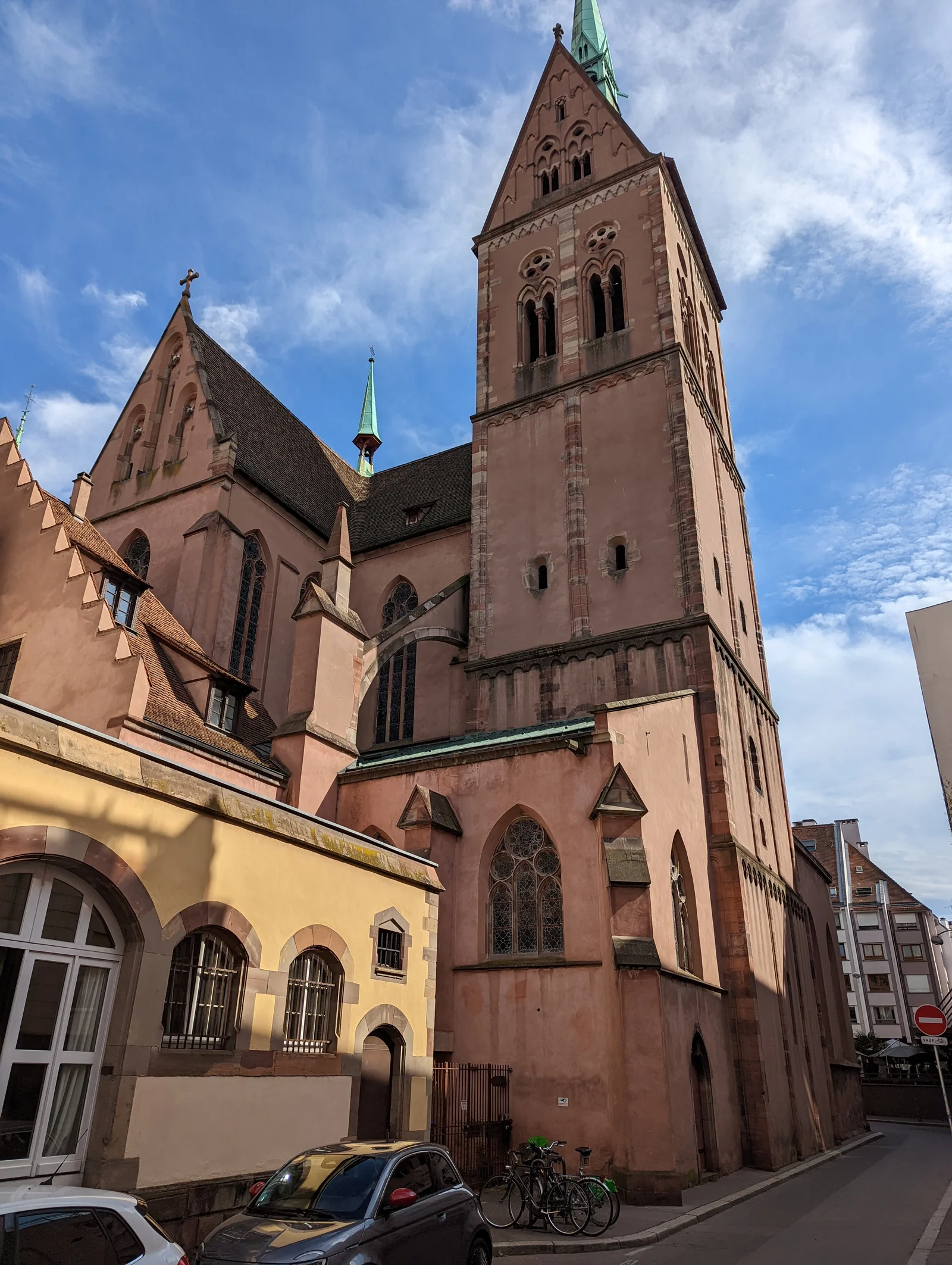 Église Saint-Pierre-le-Jeune