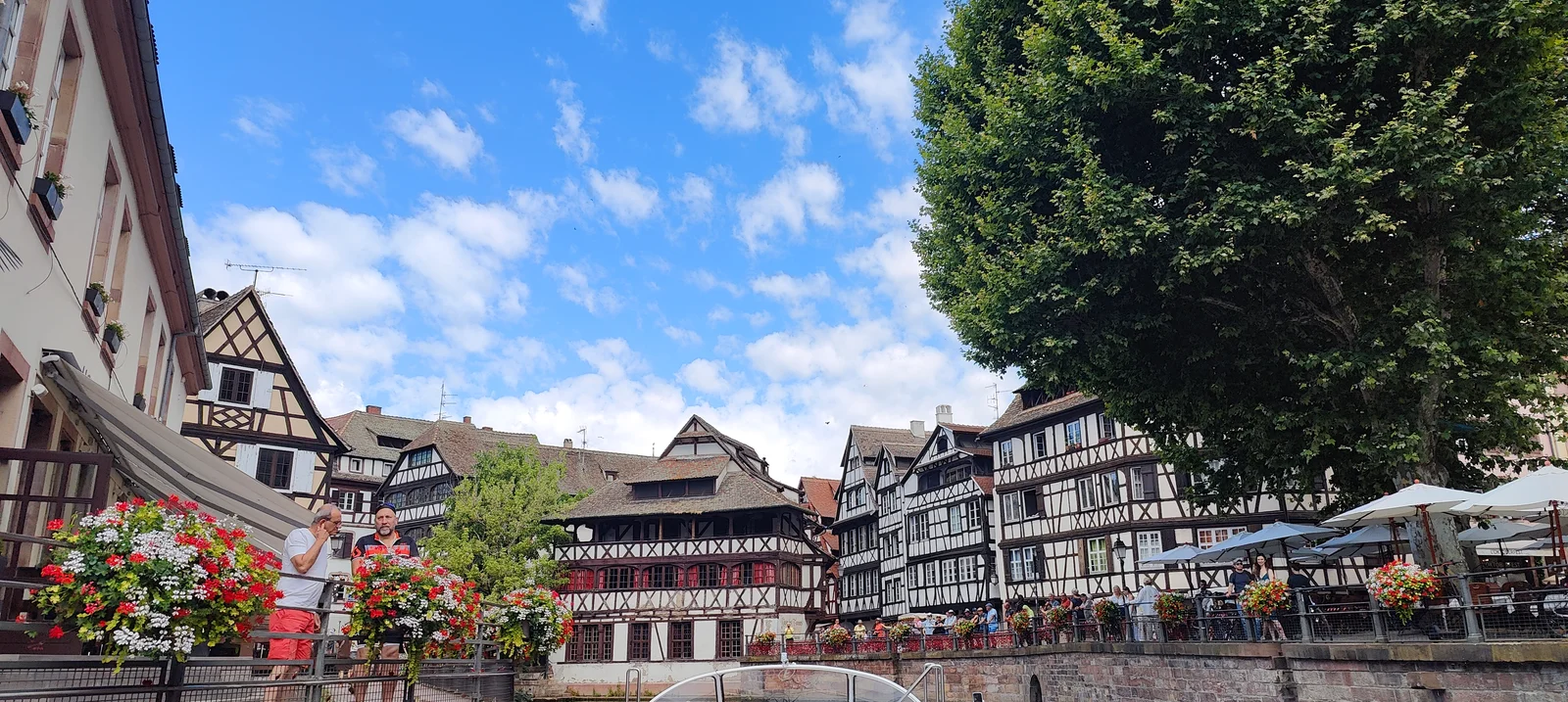 Kids activities at Grande-Île de Strasbourg Strasbourg — family travel photo