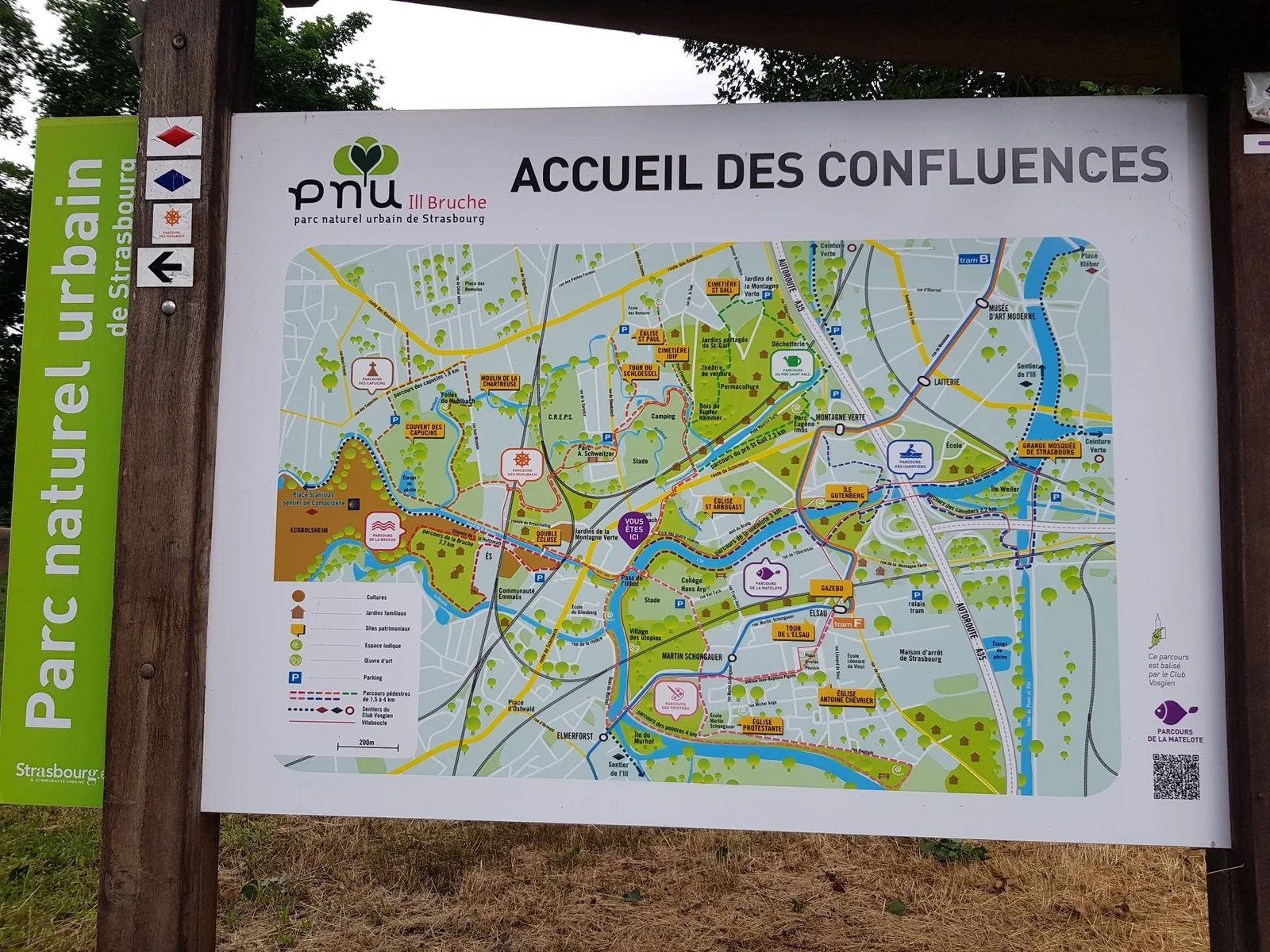 Family areas at Parc naturel urbain Ill Bruche Strasbourg — family travel photo
